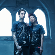 SHIBORI BASICS™ MINERAL GRAPHIC TEE